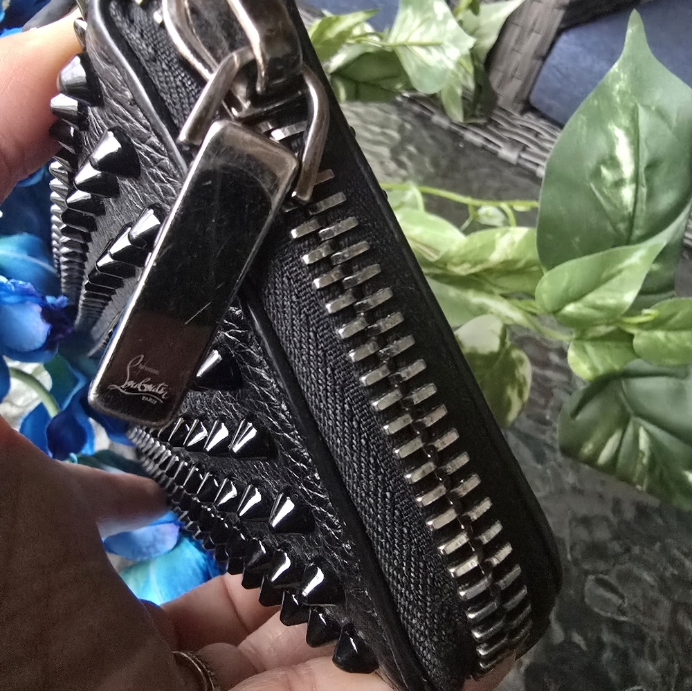Authentic Christian Louboutin Black Studded Long Zippy Wallet - Picture 6 of 16